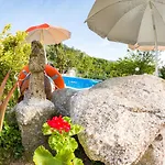 Feriehus De Crasto -