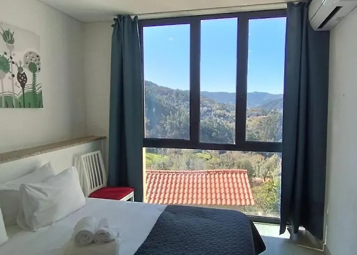 펜션 De Crasto - *